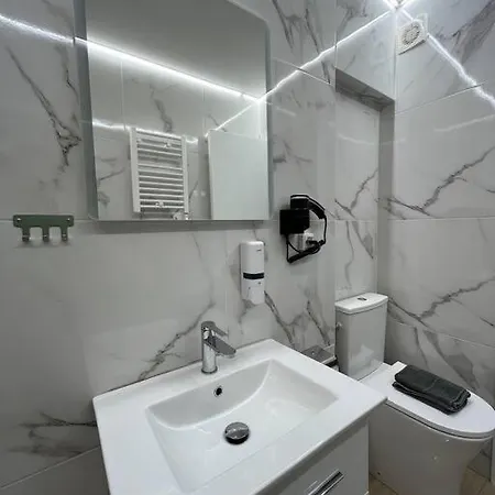Apollon Family Apartment By Zeussuites * Athens