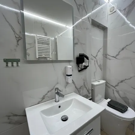 Apollon Family Apartment By Zeussuites Athens